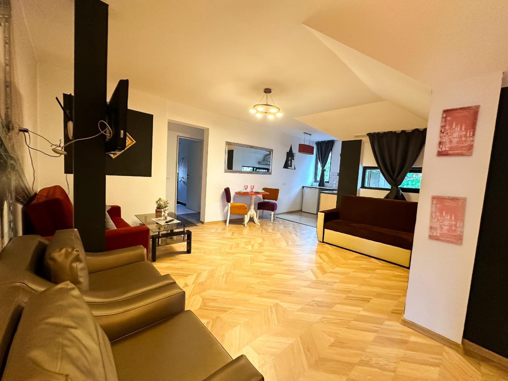 The Vintage - Wonderful Apartment In Best Location 크라이오바 외부 사진